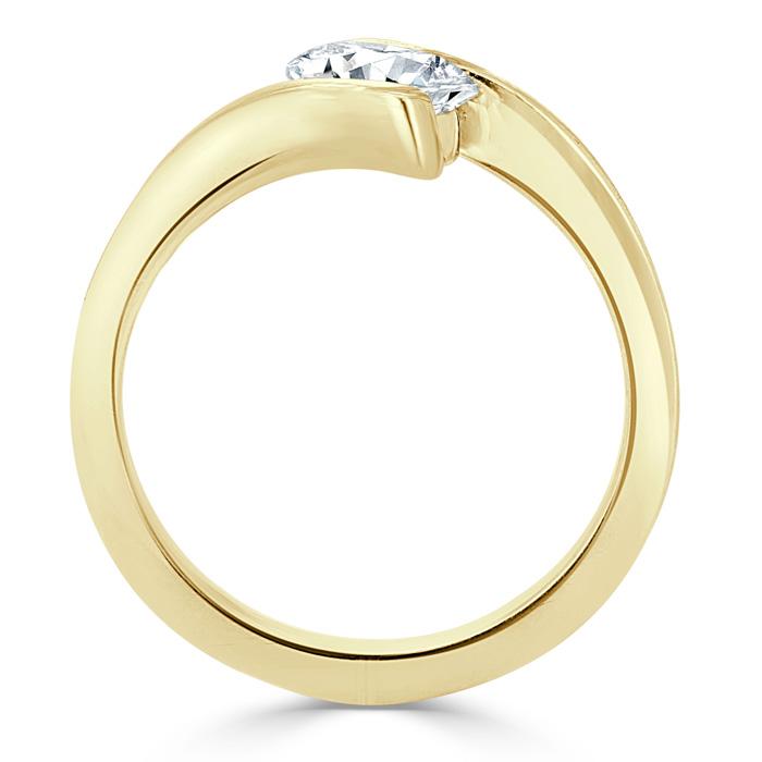 0.75 CT Oval Cut Solitaire Bypass Setting Moissanite Engagement Ring - crownmoissanite