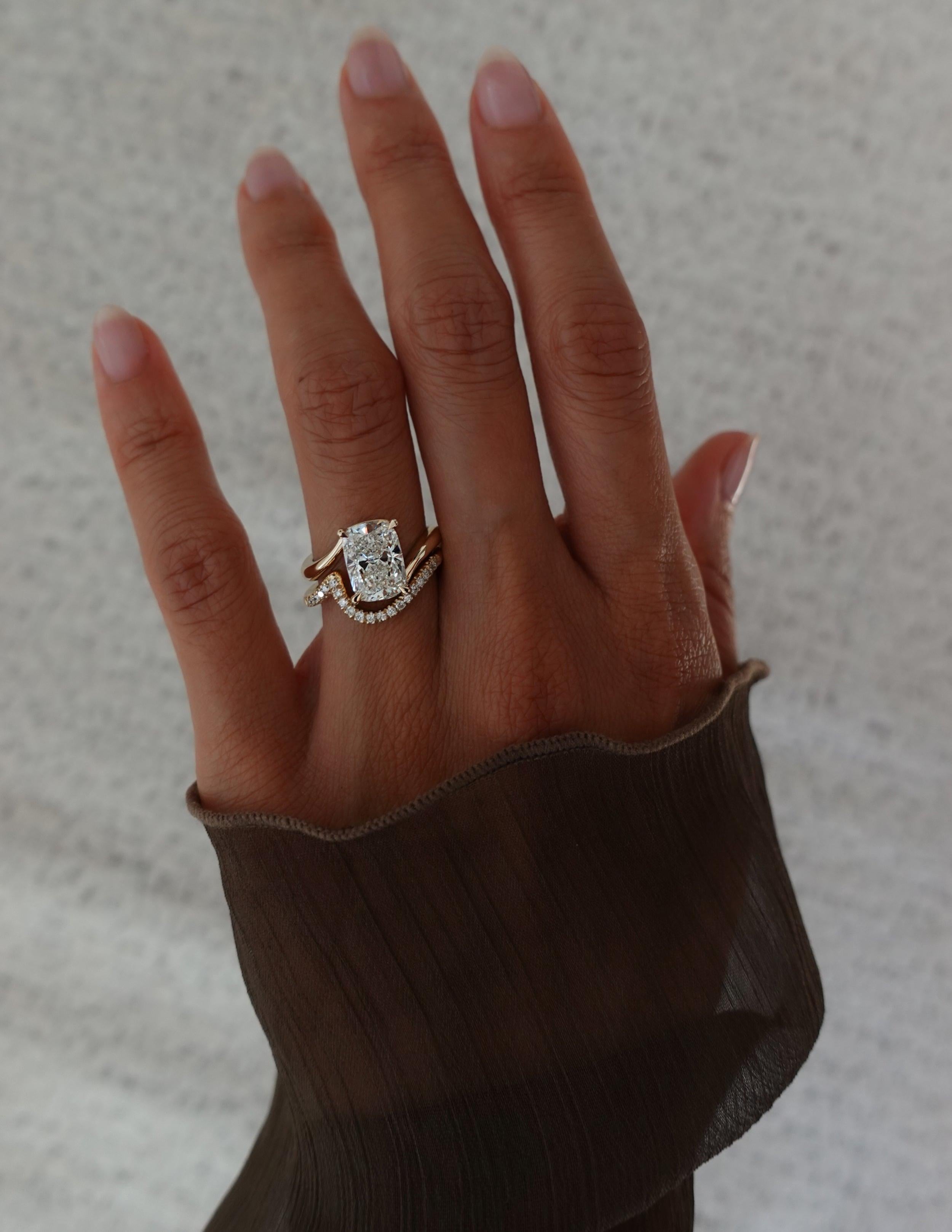 1.5 - 3.5 CT Elongated Cushion Shaped Moissanite Soliatire Style Engagement Ring