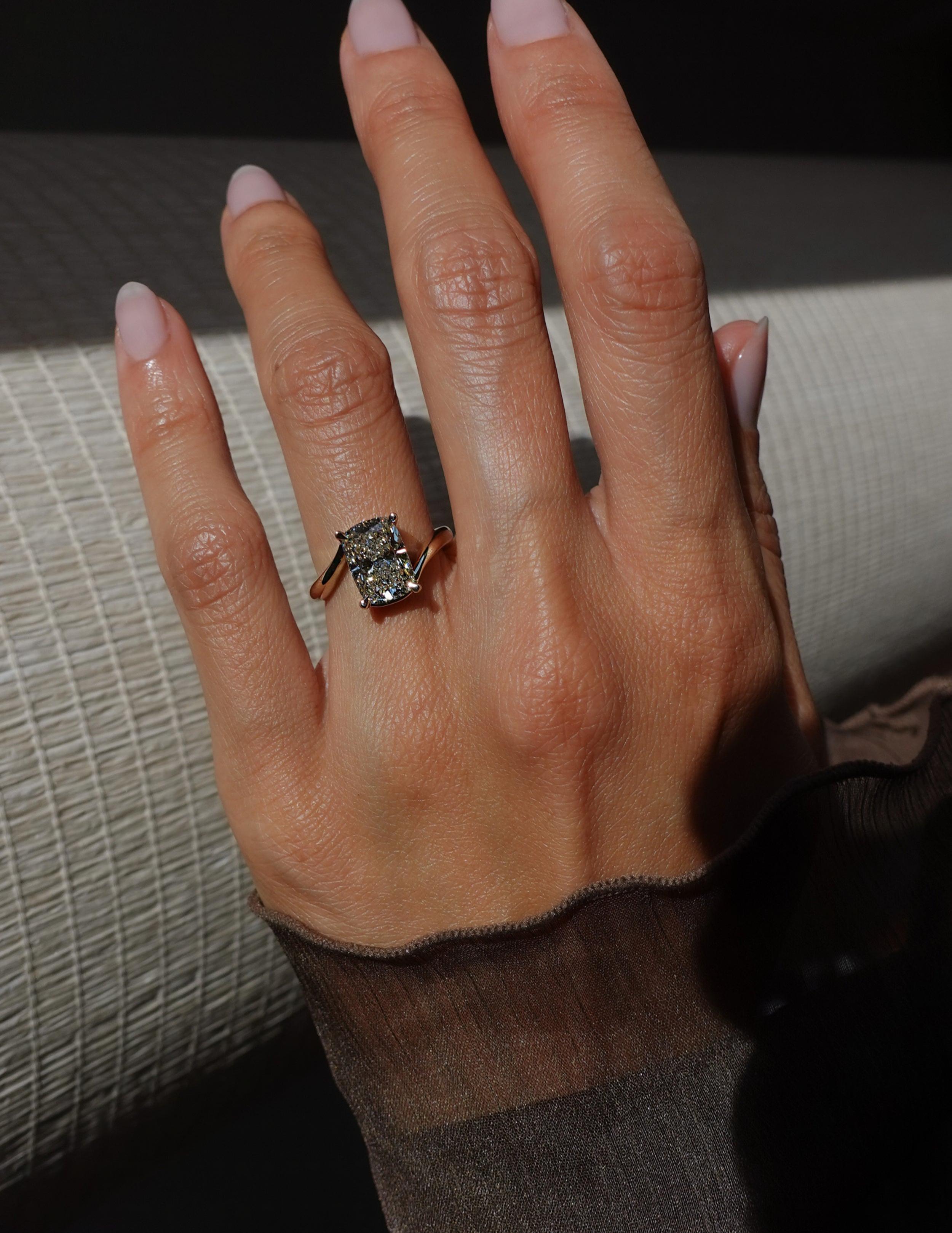 1.5 - 3.5 CT Elongated Cushion Shaped Moissanite Soliatire Style Engagement Ring