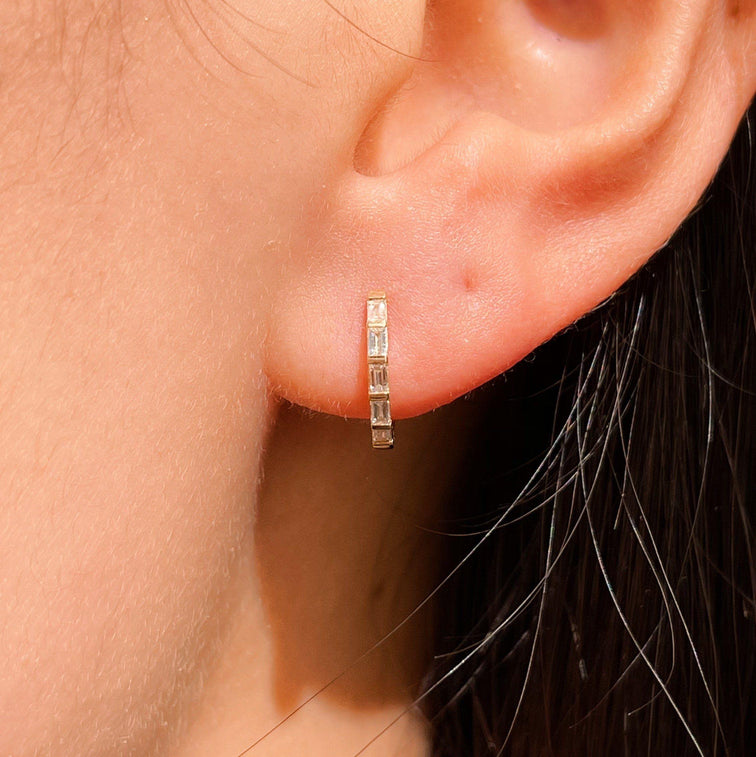 0.83TCW Baguette Moissanite Huggies Earrings - crownmoissanite