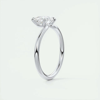 1.91 CT Oval Cut Solitaire Moissanite Engagement Ring - crownmoissanite