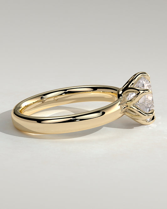 2.0 CT Round Cut Moissanite Solitaire Engagement Ring