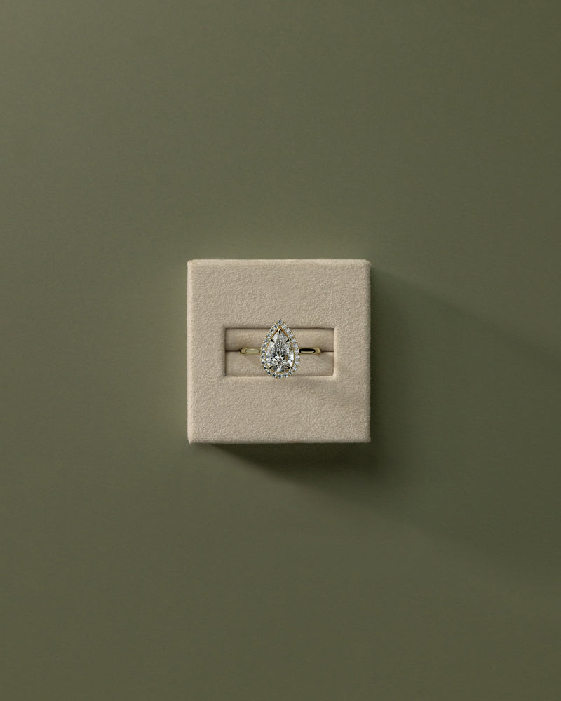 2.0 CT Pear Cut Moissanite Halo Engagement Ring