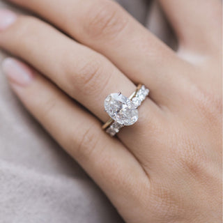 4.0 CT Oval Solitaire Moissanite Engagement Ring