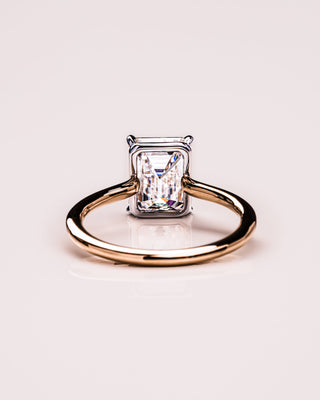 2.3 CT Emerald Cut Solitaire Moissanite Engagement Ring - crownmoissanite