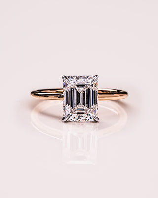 2.3 CT Emerald Cut Solitaire Moissanite Engagement Ring - crownmoissanite