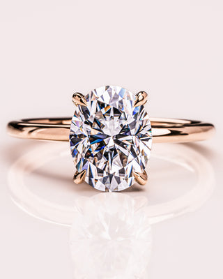 1.91 CT Oval Shaped Moissanite Solitaire Engagement Ring - crownmoissanite