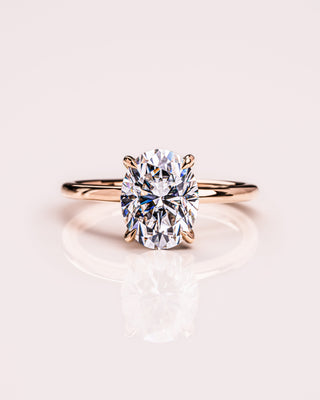 1.91 CT Oval Shaped Moissanite Solitaire Engagement Ring - crownmoissanite