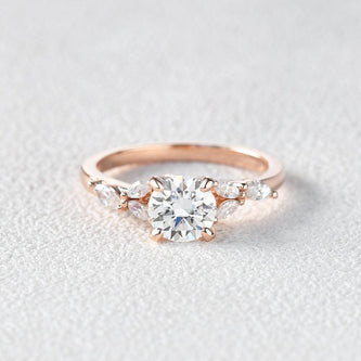 1.0 CT Round Cut Cluster Moissanite Engagement Ring - crownmoissanite