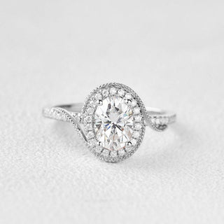 1.33 CT Oval Shaped Moissanite Halo Engagement Ring - crownmoissanite