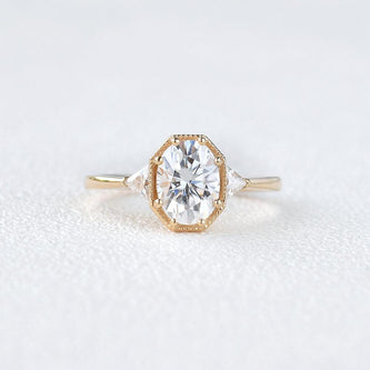 1.33 CT Oval Cut Three Stone Moissanite Engagement Ring - crownmoissanite