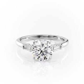 1.60 CT Round Shaped Moissanite Three Stones Engagement Ring - crownmoissanite