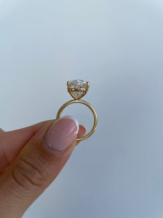 5.75 CT Pear Cut Moissanite Solitaire Engagement Ring