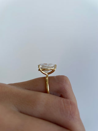 5.75 CT Pear Cut Moissanite Solitaire Engagement Ring
