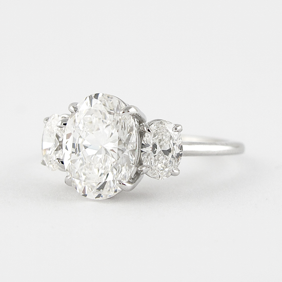 1.91 CT Oval Three Stone Moissanite Engagement Ring - crownmoissanite