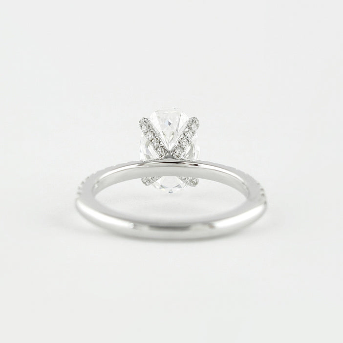 1.33 CT Oval Cut Pave Setting Moissanite Engagement Ring - crownmoissanite