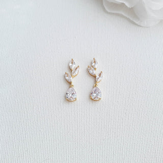 3.0 TCW Pear & Marquise Leaf Drop Earrings - crownmoissanite