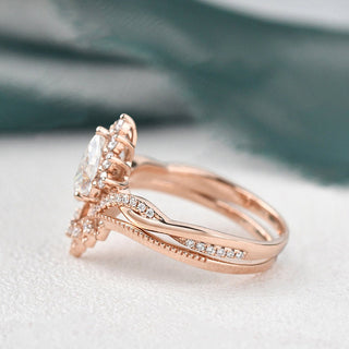 1.50 CT Pear Cut Cluster Twisted Moissanite Bridal Ring Set - crownmoissanite