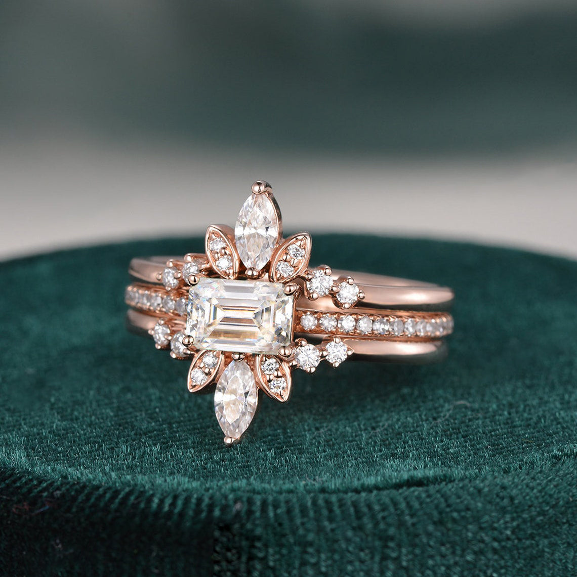 2.0 CT Emerald Shaped Moissanite Solitaire Bridal Ring Set - crownmoissanite