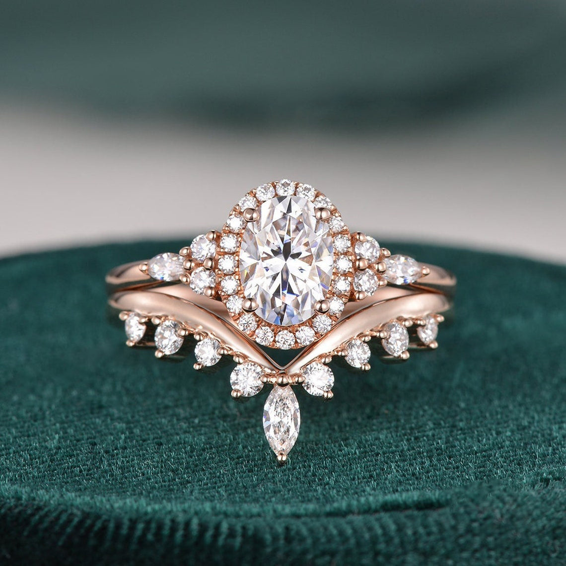 2.0 CT Oval Shaped Moissanite Cluster Halo Bridal Ring Set - crownmoissanite