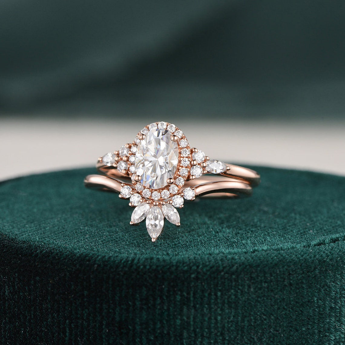 2.0 CT Oval Shaped Moissanite Cluster Halo Bridal Ring Set - crownmoissanite