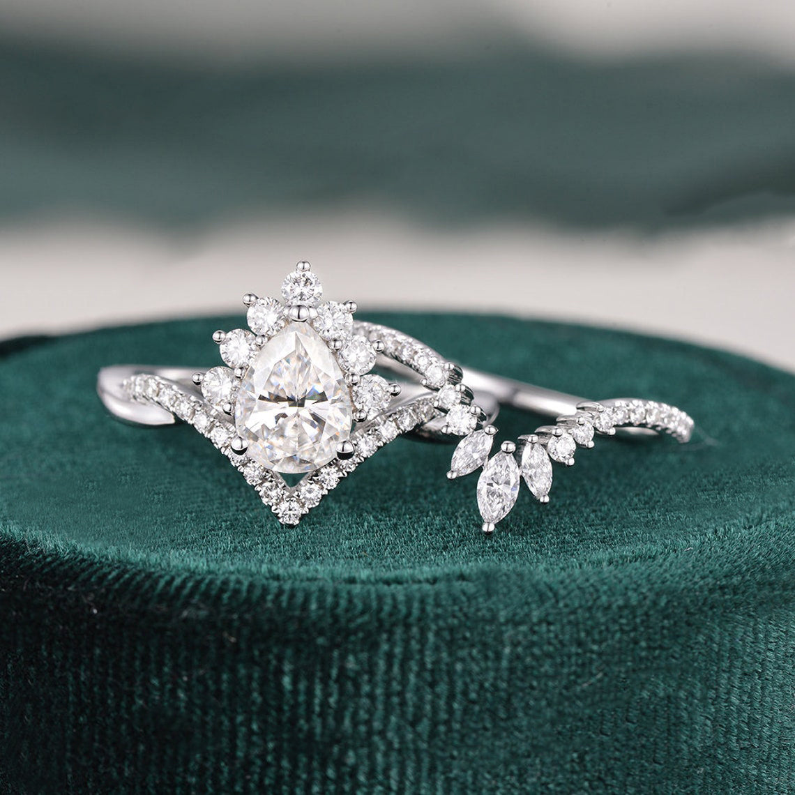 1.50 CT Pear Cut Twisted Art Deco Moissanite Bridal Ring Set - crownmoissanite