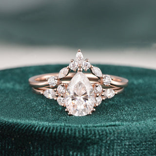 1.50 CT Pear Cut Cluster Moissanite Bridal Ring Set - crownmoissanite