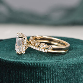 2.50 CT Emerald Cut Solitaire Style Moissanite Bridal Ring Set - crownmoissanite
