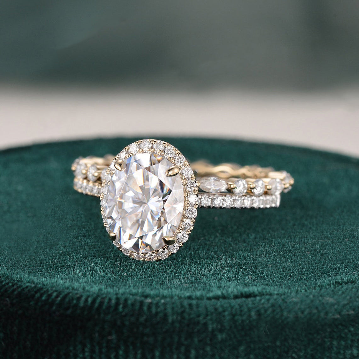 2.0 CT Oval Shaped Moissanite Halo Bridal Ring Set - crownmoissanite
