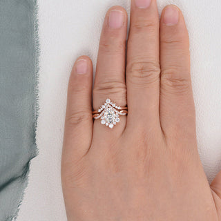 1.50 CT Oval Cut Cluster Moissanite Bridal Ring Set - crownmoissanite
