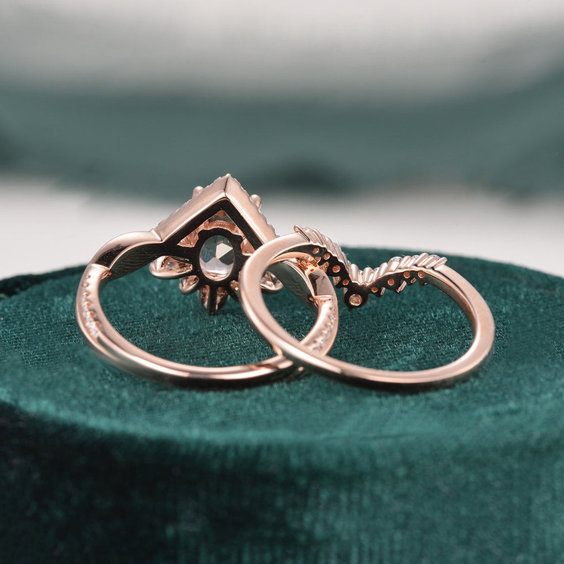 1.50 CT Oval Cut Cluster Moissanite Bridal Ring Set - crownmoissanite