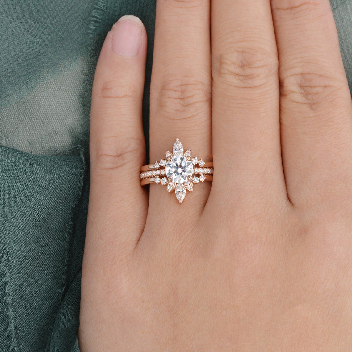 1.0 CT Round Shaped Moissanite Solitaire Bridal Ring Set - crownmoissanite