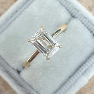 1.6 CT Emerald Cut Solitaire Style Moissanite Engagement Ring - crownmoissanite