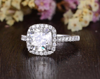 1.0 CT Cushion Cut Halo Moissanite Engagement Ring - crownmoissanite