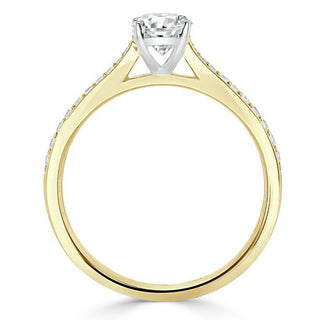 0.94 CT Oval Cut Solitaire Moissanite Engagement Ring With Pave Setting - crownmoissanite