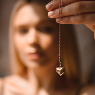 Heart Shaped Pendant Necklace - crownmoissanite