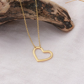 Dainty Heart Shaped Pendant Necklace for Her - crownmoissanite