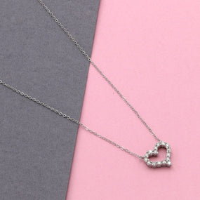 0.60 TCW Round Moissanite Diamond Heart Shaped Necklace - crownmoissanite