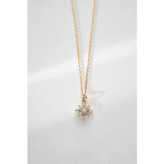 0.20 TCW Round Moissanite Diamond Snowflake Necklace - crownmoissanite