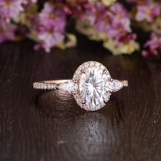 0.75 CT Oval Halo Three Stone Moissanite Engagement Ring - crownmoissanite