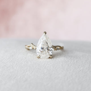 2.0 CT Pear Cut Twig Pave Style Moissanite Engagement Ring - crownmoissanite