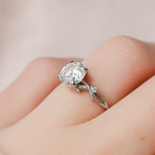 1.50 CT Round Twig Style Moissanite Engagement Ring - crownmoissanite