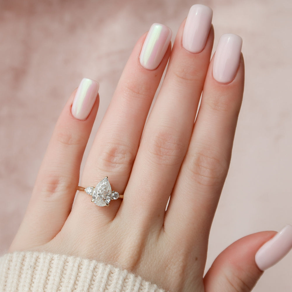 2.0 CT Pear Three Stone Moissanite Engagement Ring - crownmoissanite