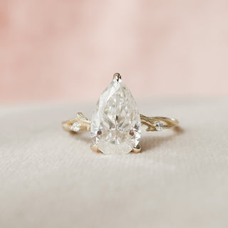 2.5 CT Pear Cut Solitaire & Twig Pave Moissanite Engagement Ring - crownmoissanite