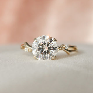 2 CT Round Shaped Moissanite Twig Style Engagement Ring - crownmoissanite