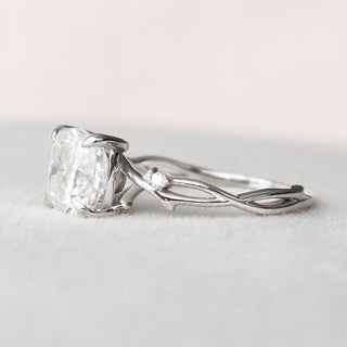 2.0 CT Cushion Twig Style Moissanite Engagement Ring - crownmoissanite