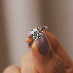 1.5 - 2.5 CT Round Moissanite Solitaire Engagement Ring