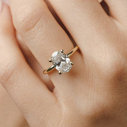 2.0-3.0 CT Oval Cut Moissanite Solitaire Engagement Ring