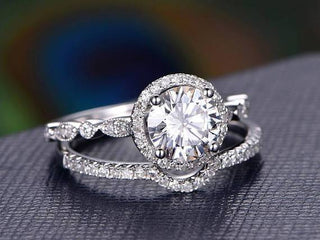 1.5 CT Round Cut Halo Pave Setting Moissanite Bridal Ring Set - crownmoissanite