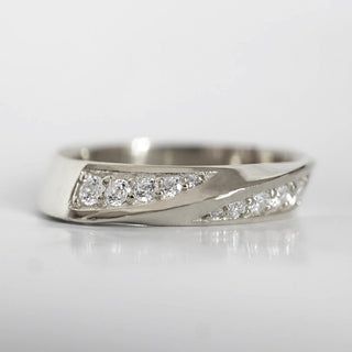 Spiral Classic Wedding Band For Men - crownmoissanite